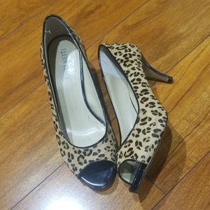 Leopard peep toe kitten heels 7.5